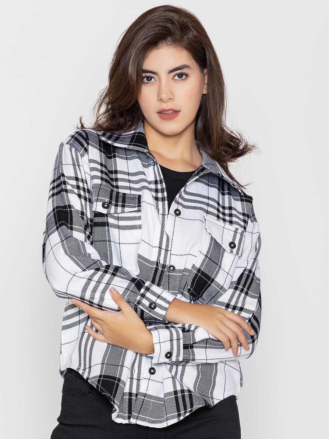 Back view of white and black tartan shacket