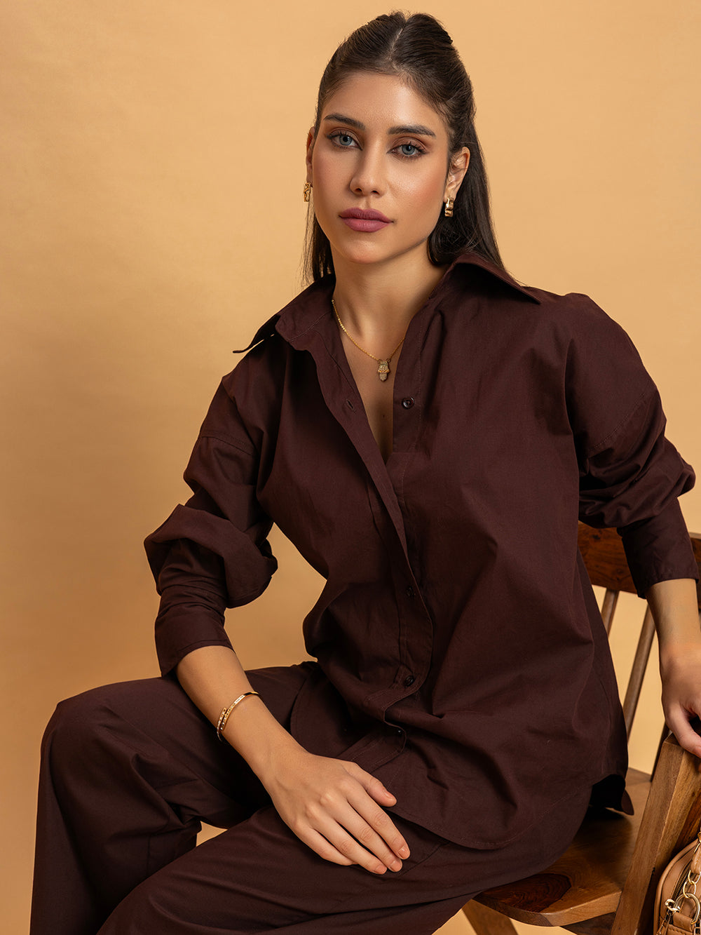 Side view of coffee brown cotton co-ord set