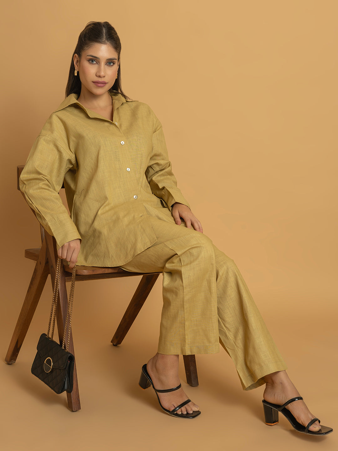 Detail of spread collar on beige linen co-ord shirt