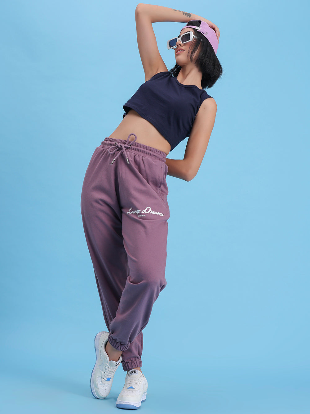 Side view of lavender cotton joggers showing pocket