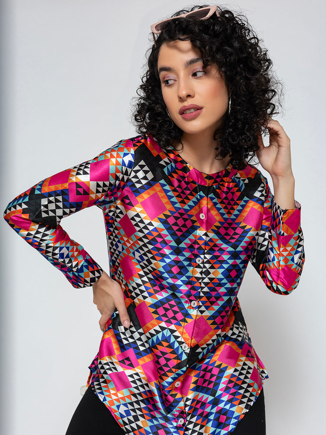 Hemline detail on multicolor printed satin kurta-length shirt