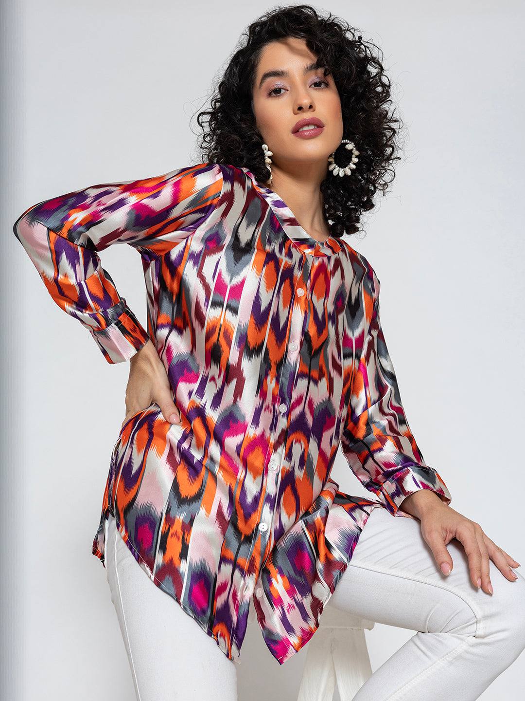Side view of multicolor Atik print satin kurta shirt