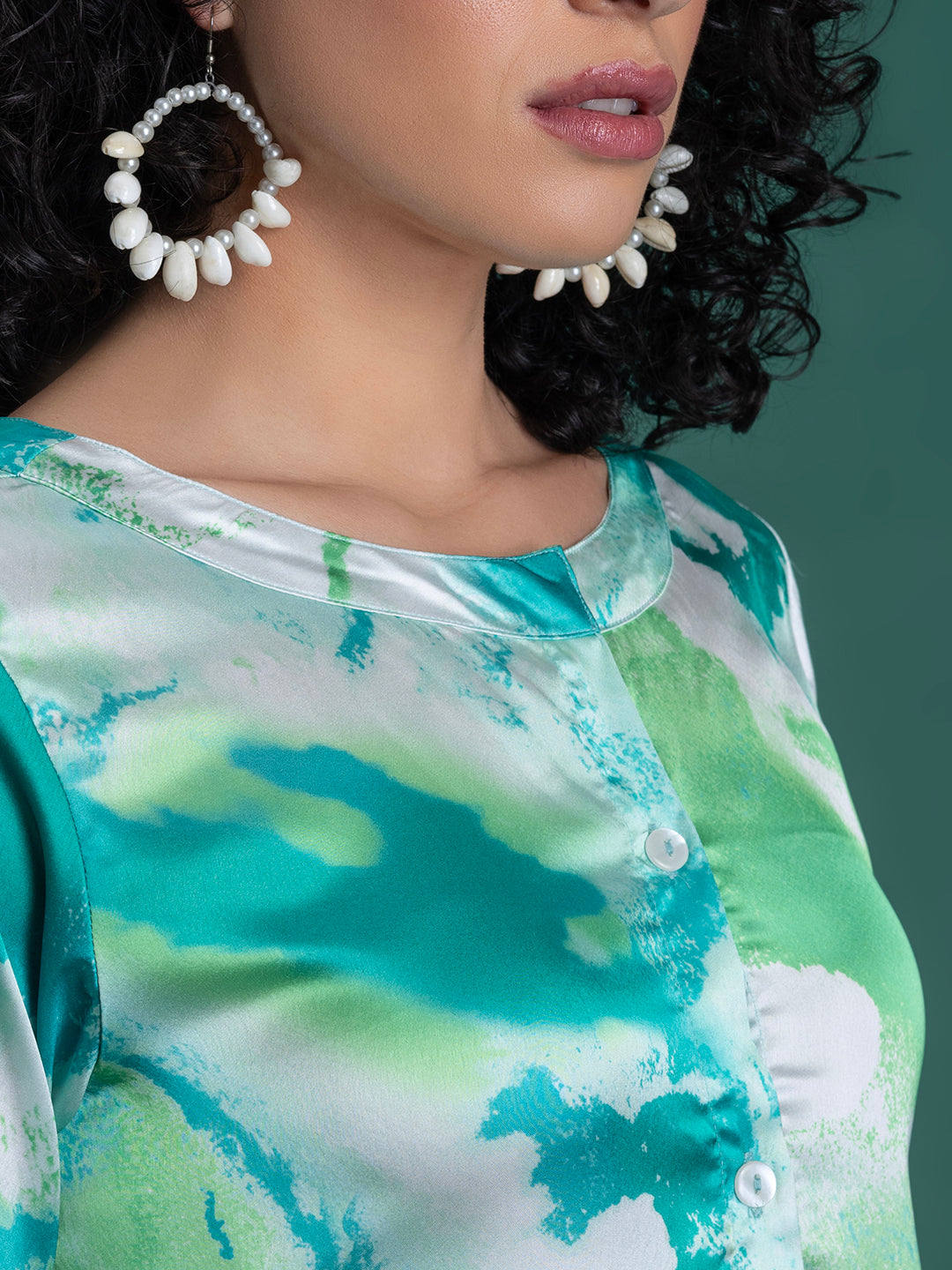 Back view of green floral print satin kurta shirt