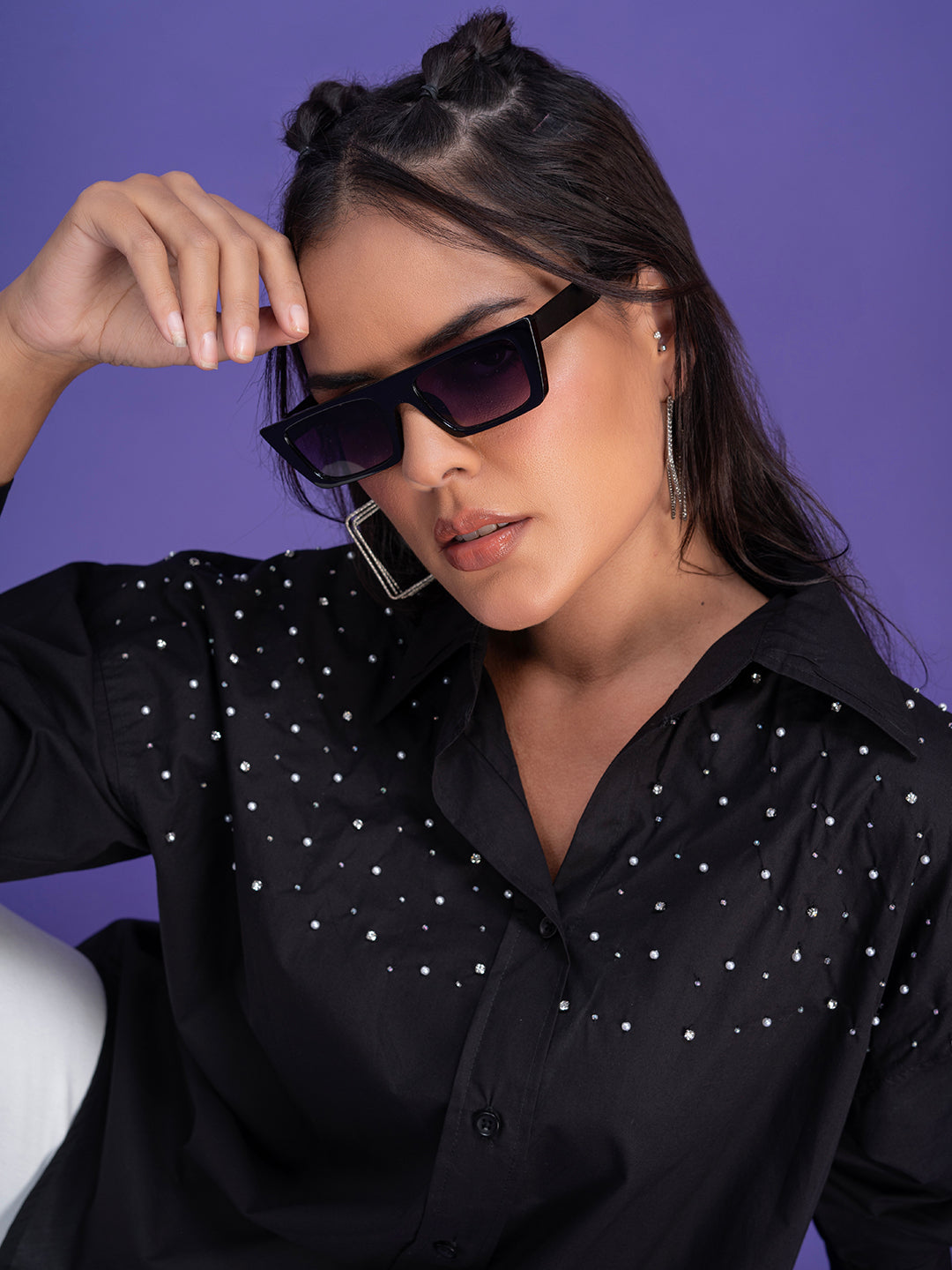 Front view of black poplin cotton oversized shirt for women