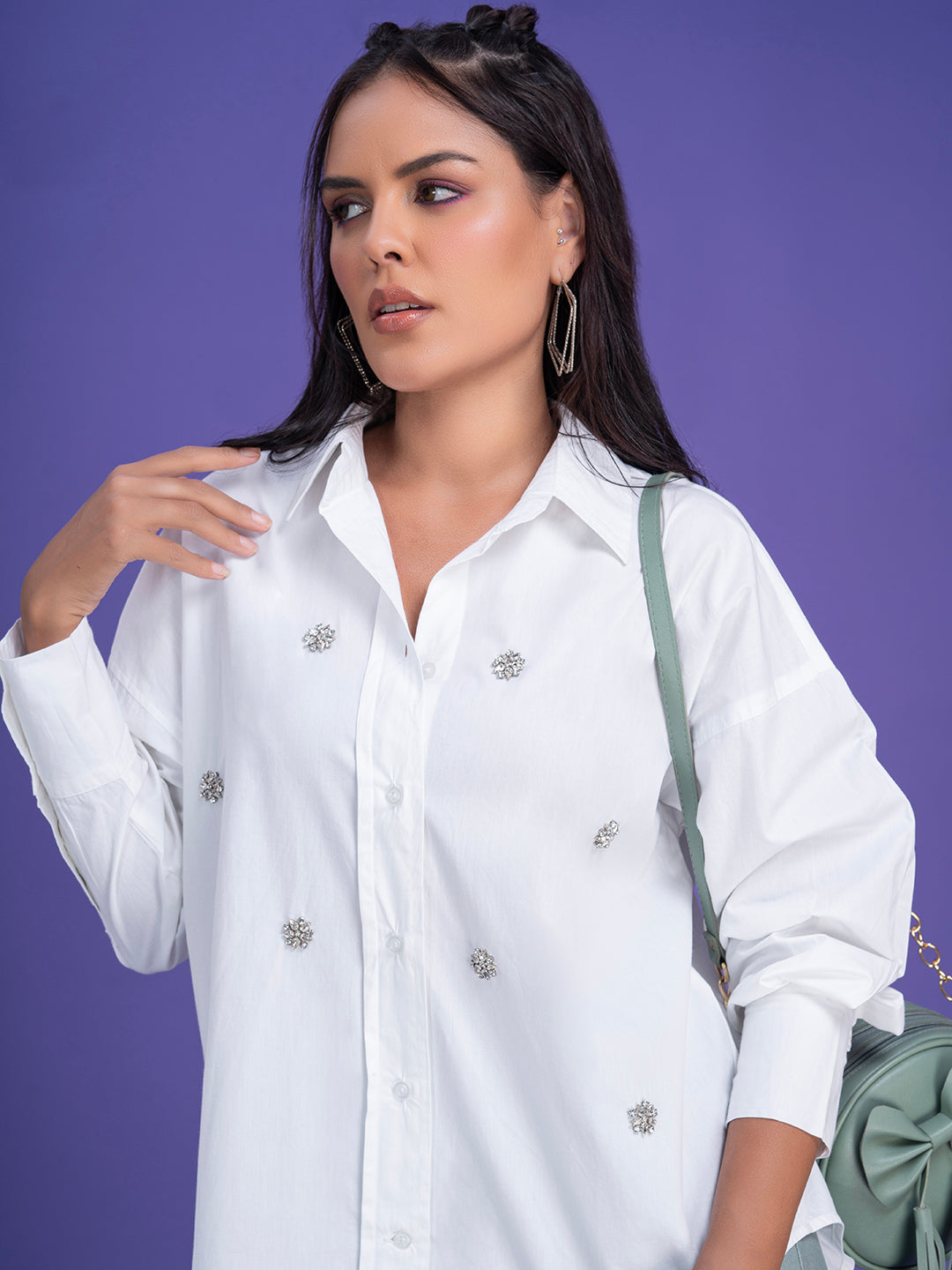 Side view of white oversized poplin shirt