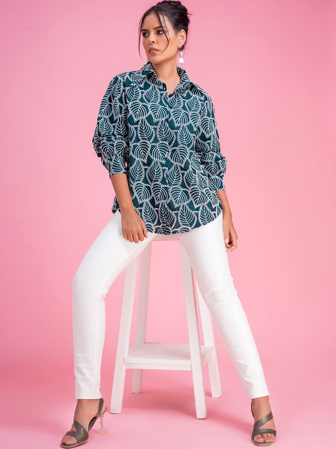 Green schiffli cotton shirt sleeve and cuff detail