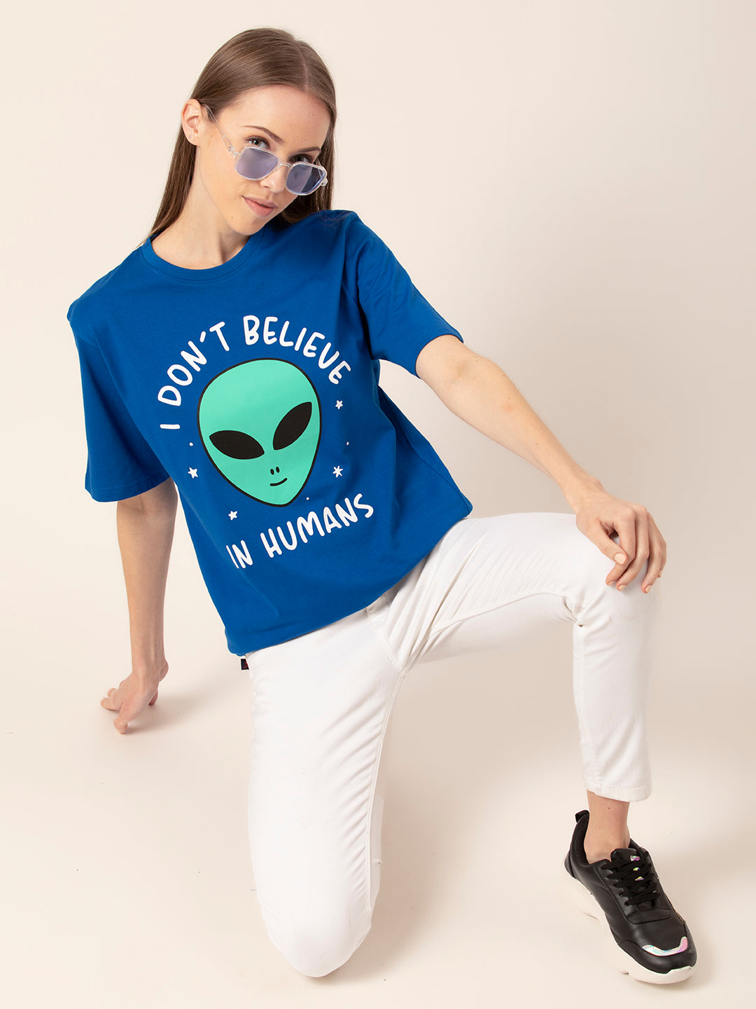Alien print close-up on bio-washed cotton tee