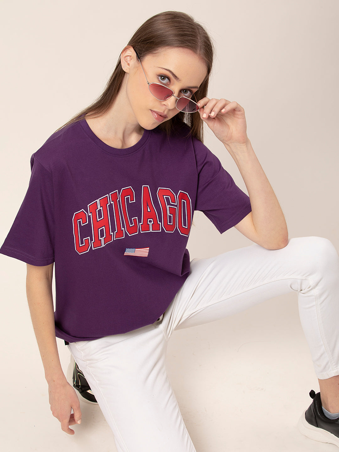 Chicago oversized graphic t-shirt for women front view