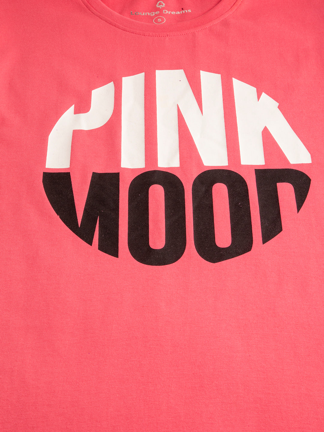 Pink Mood oversized graphic t-shirt full outfit