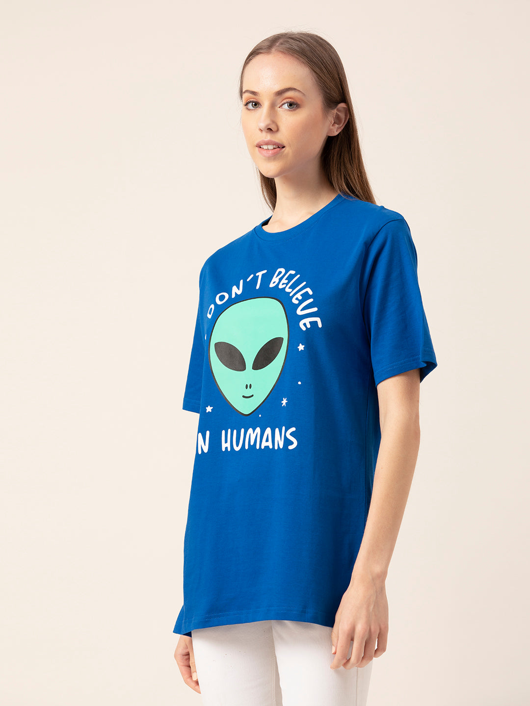 Alien oversized t-shirt side view