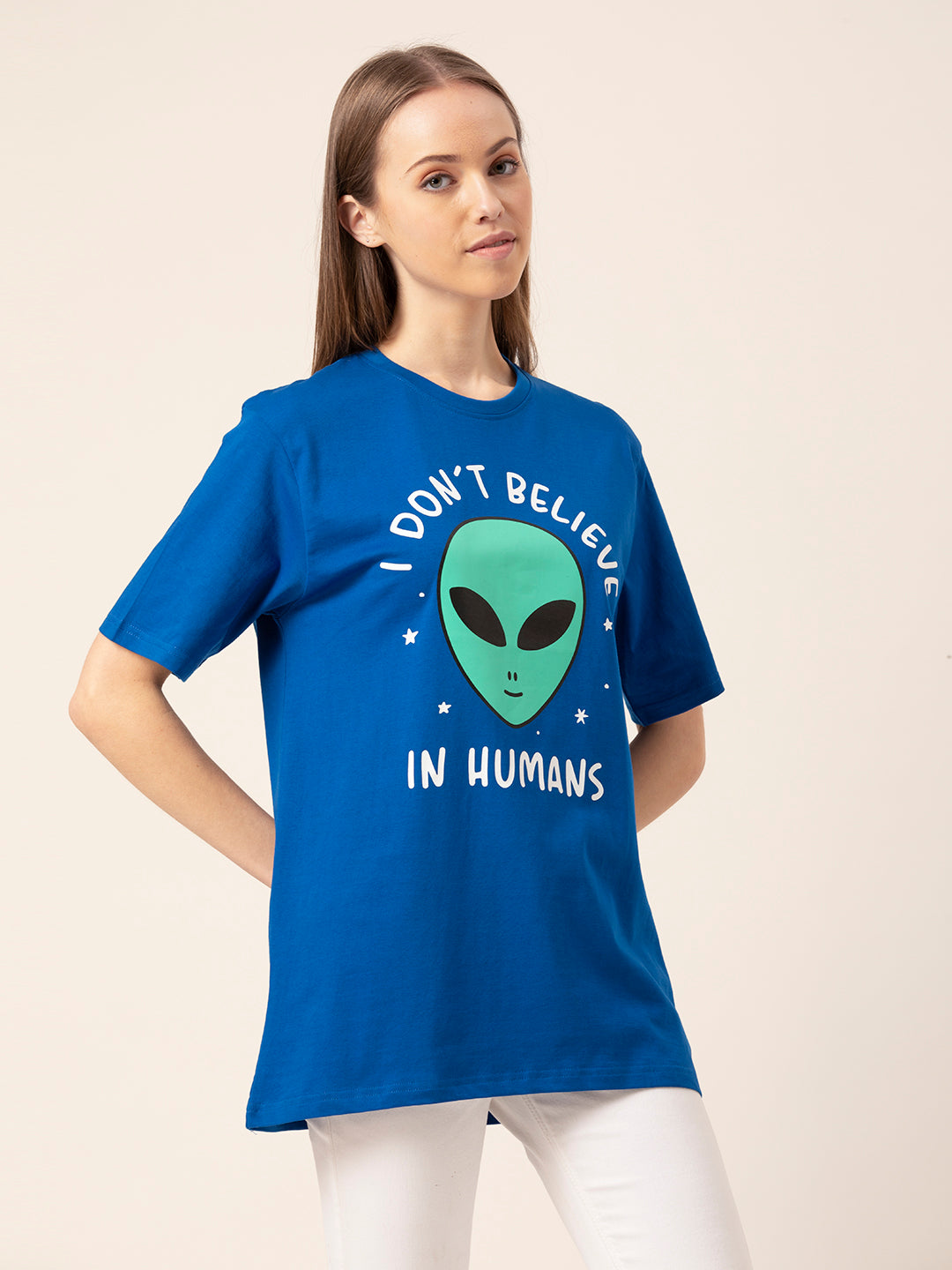 Alien graphic tee back view oversized fit
